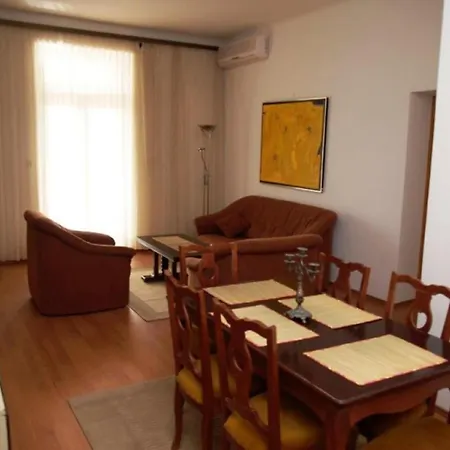 Apartamento Foretic - Three-bedroom *